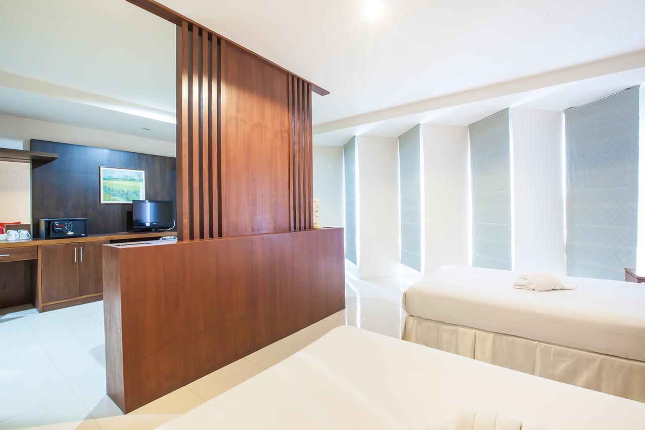 Zen Rooms Chaofa East Road Rawai ภายนอก รูปภาพ