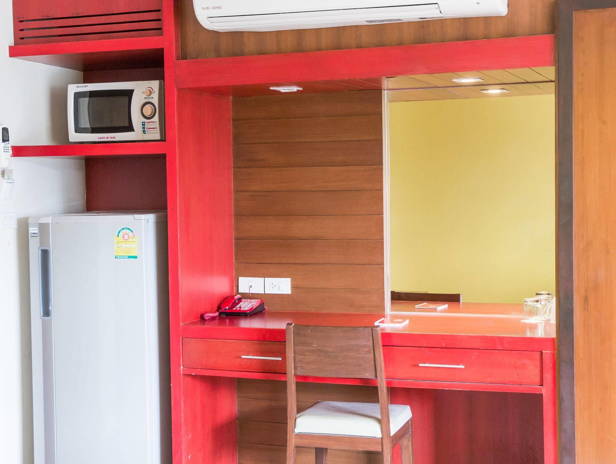 Zen Rooms Chaofa East Road Rawai ภายนอก รูปภาพ