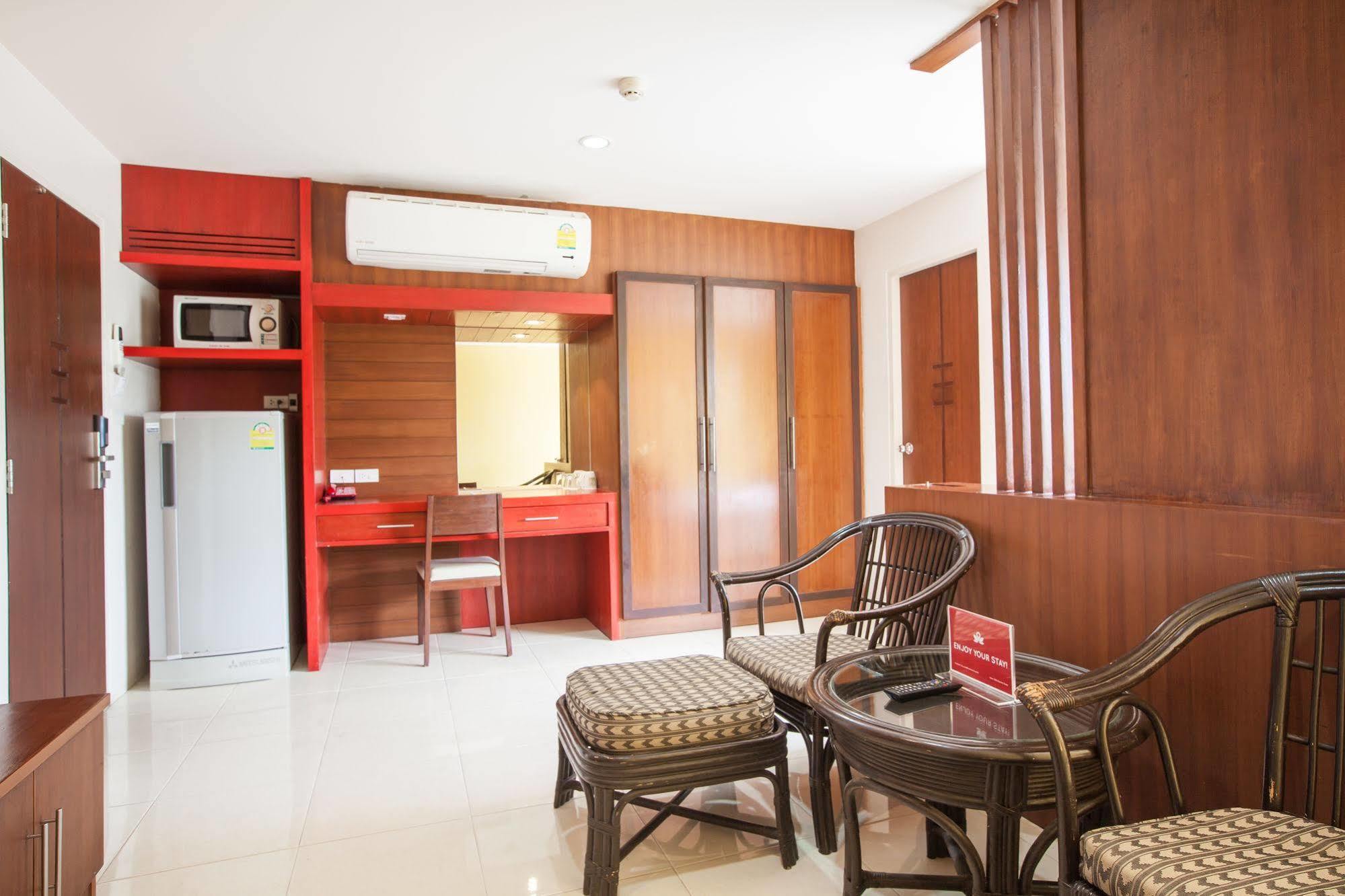Zen Rooms Chaofa East Road Rawai ภายนอก รูปภาพ