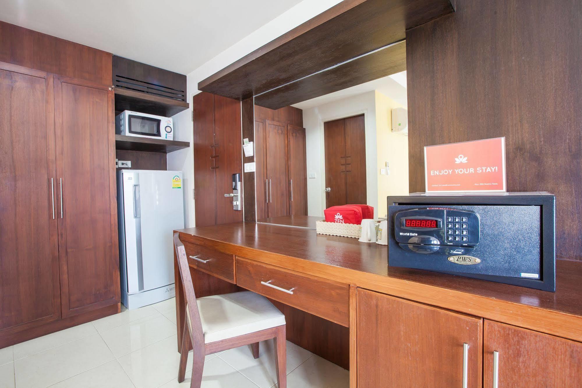 Zen Rooms Chaofa East Road Rawai ภายนอก รูปภาพ